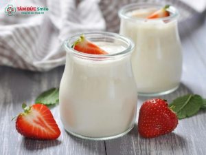 Sữa chua bao nhiêu calo 1 hộp? Giá trị dinh dưỡng, protein, đường缩略图