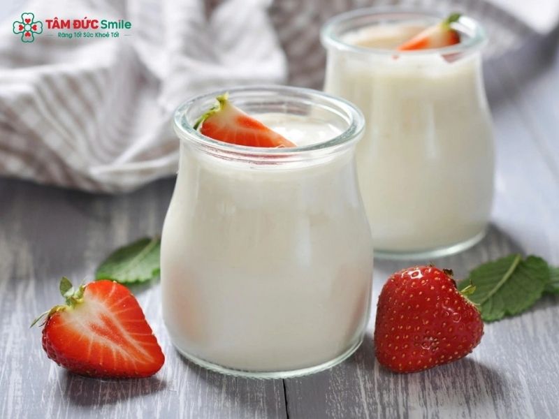Sữa chua bao nhiêu calo 1 hộp? Giá trị dinh dưỡng, protein, đường缩略图