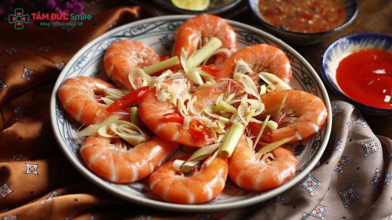 Tôm bao nhiêu calo? 100g tôm, tôm luộc, tôm hấp, tôm chiên có béo không缩略图